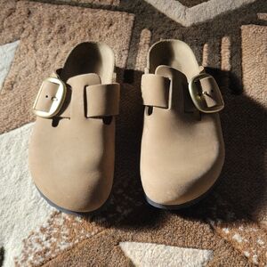 Birkenstock Oiled Leather Boston Clogs
